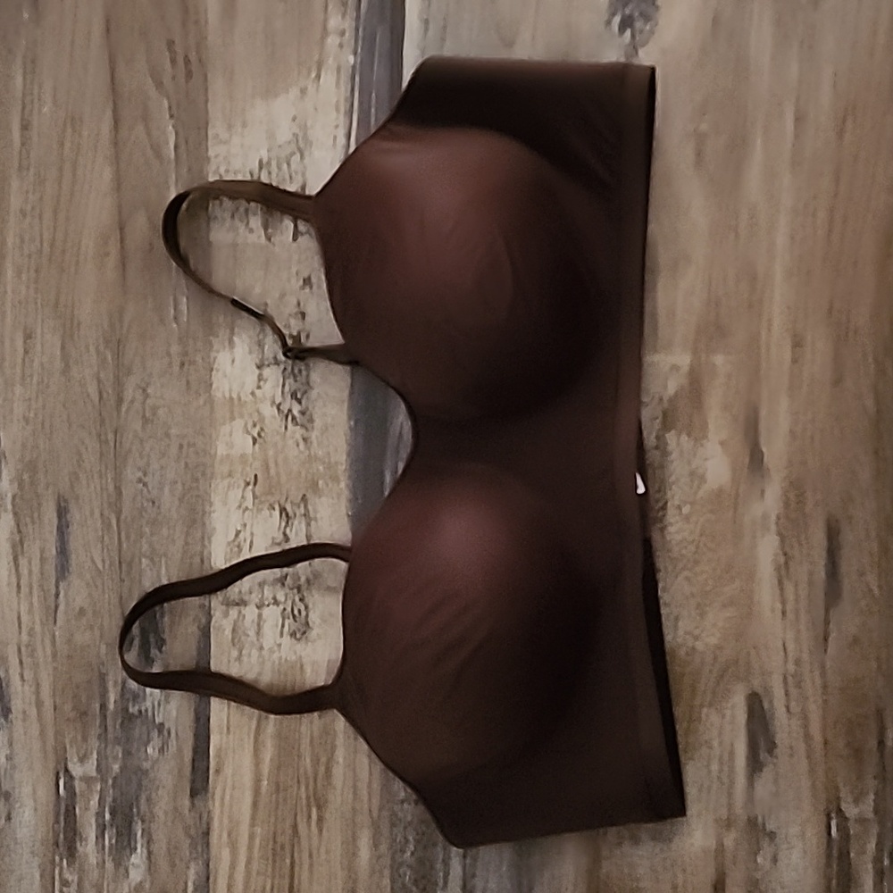 NWT Victoria's Secret Wireless Bra